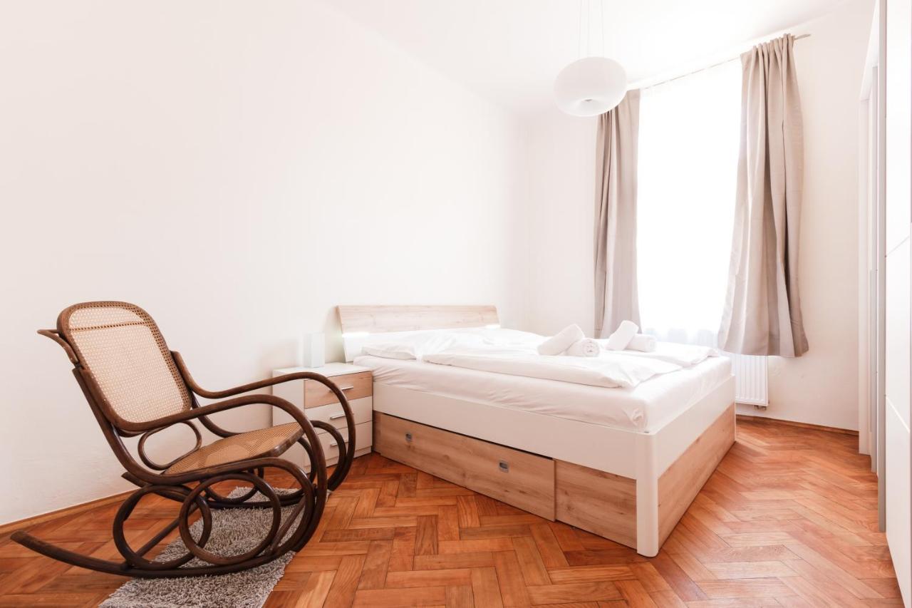 Prague Days - Stylish New Town Apartments Luaran gambar